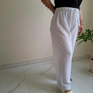 شلوار بگ راحتی زنانه سفید پارچه کشی مناسب تا سایز 58